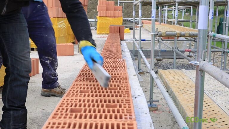 Lana de Roca: Solución Ecoamigable para Construcciones Pasivas